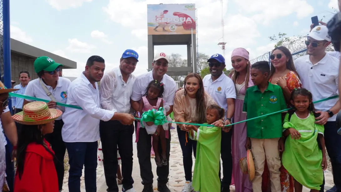 Gobernación de la Guajira entrega proyecto de abastecimiento de agua en Paraver
